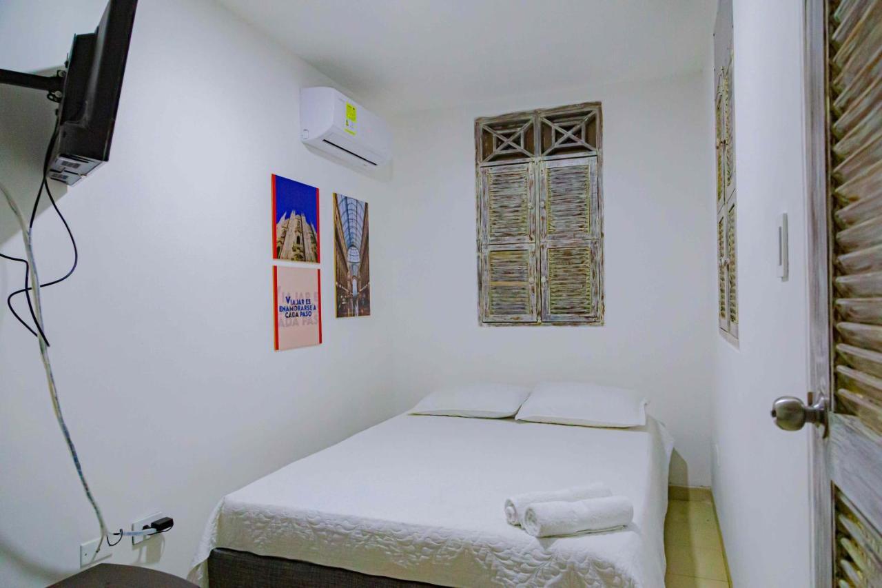Luna Cartagena Airport Hotel Exterior photo