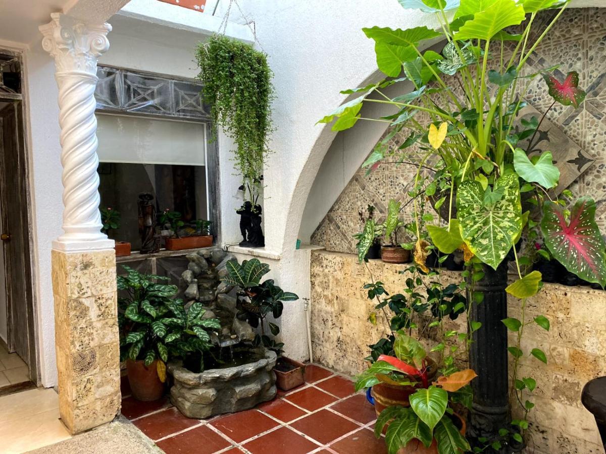 Luna Cartagena Airport Hotel Exterior photo